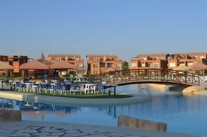 Three-bedroom Garden At Marina Wadi Degla For Families * Ain Sukhna